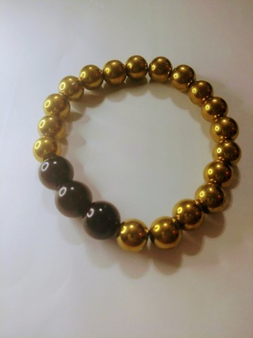 "Black and gold" wrist beads